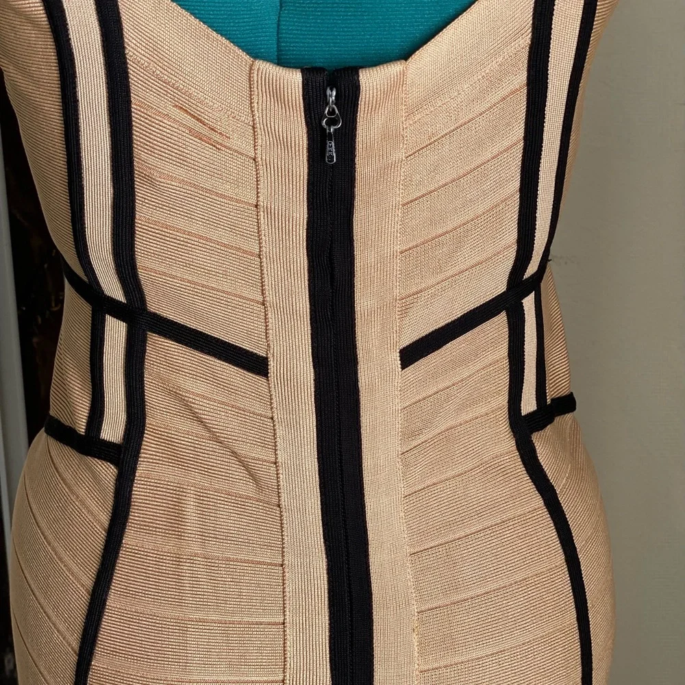 Herve Leger Tan and Black Maxi Bandage Dress Size M - Picture 6 of 7